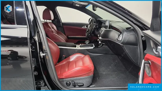 KIA STINGER 3.3 TURBO AWD