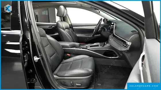 HYUNDAI GRANDEUR 3.0 LPI RENT CAR