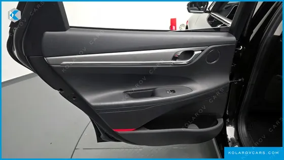 HYUNDAI GRANDEUR 3.0 LPI RENT CAR