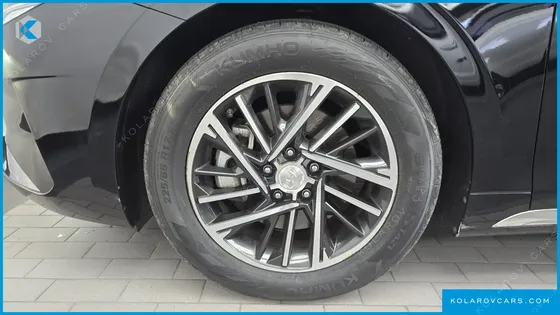 HYUNDAI GRANDEUR 2.5