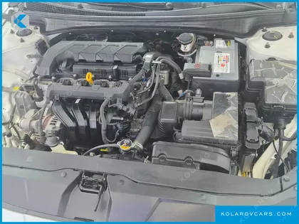 HYUNDAI ELANTRA (AVANTE) 1.6