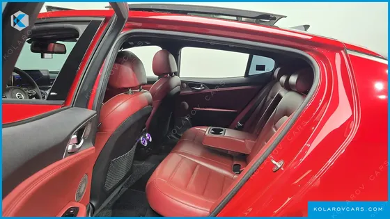 KIA STINGER 3.3 TURBO AWD
