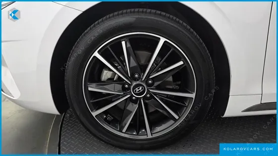 HYUNDAI GRANDEUR 2.5