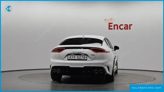 KIA STINGER 2.0 TURBO AWD