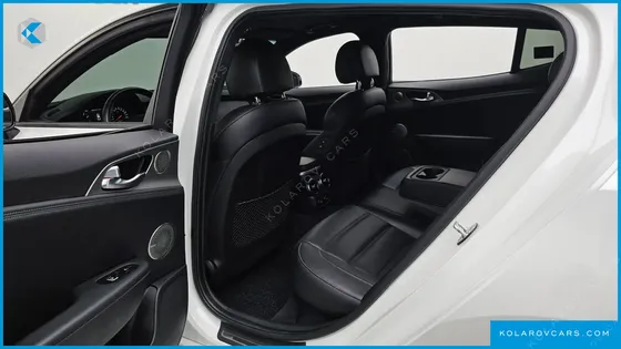 KIA STINGER 2.0 TURBO AWD