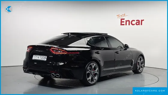 KIA STINGER 2.0 TURBO AWD