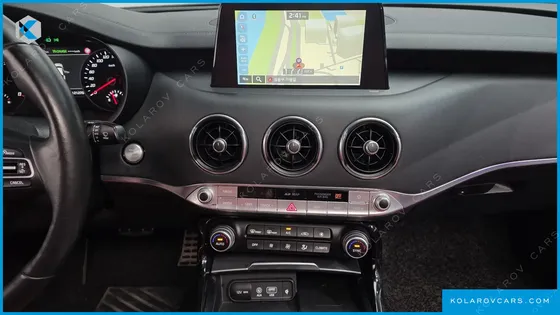 KIA STINGER 2.0 TURBO AWD