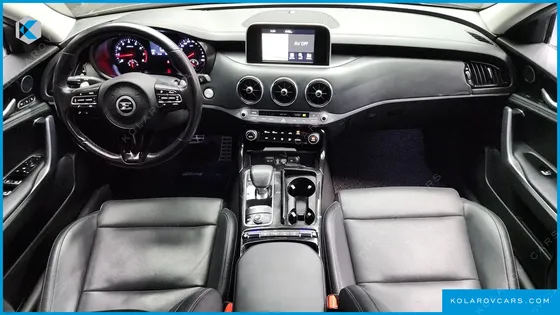KIA STINGER 2.0 TURBO 2WD