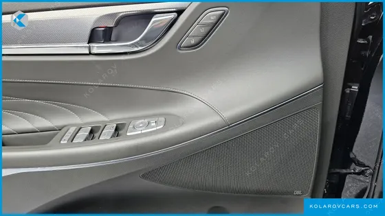HYUNDAI GRANDEUR 3.3