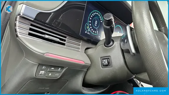 HYUNDAI GRANDEUR 3.3