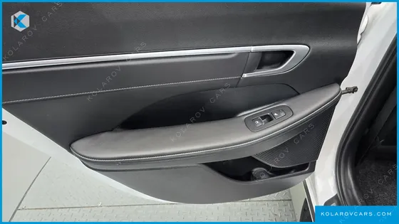 HYUNDAI SONATA 2.0