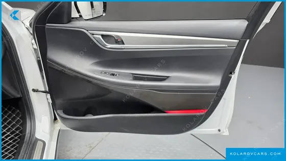HYUNDAI GRANDEUR 2.5