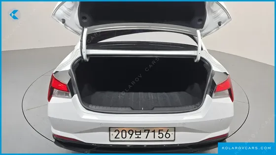 HYUNDAI ELANTRA (AVANTE) SMART