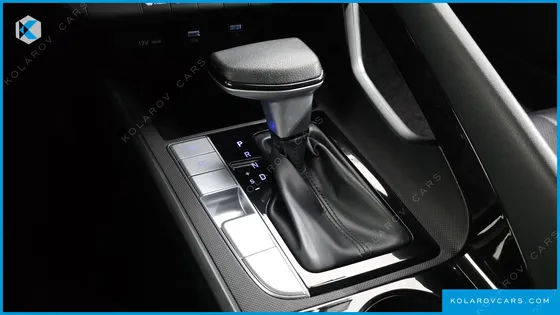 HYUNDAI ELANTRA (AVANTE) SMART