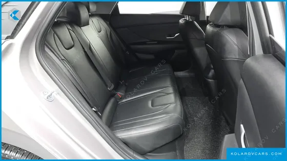 HYUNDAI ELANTRA (AVANTE) SMART