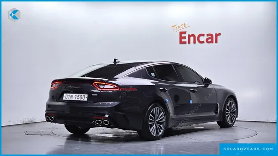 KIA STINGER 2.0 TURBO AWD