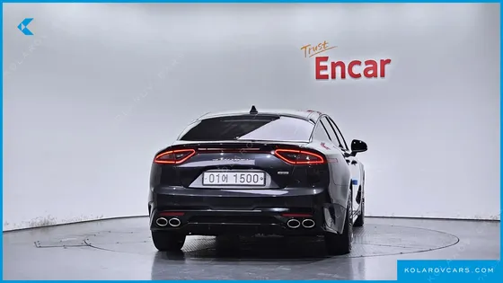 KIA STINGER 2.0 TURBO AWD
