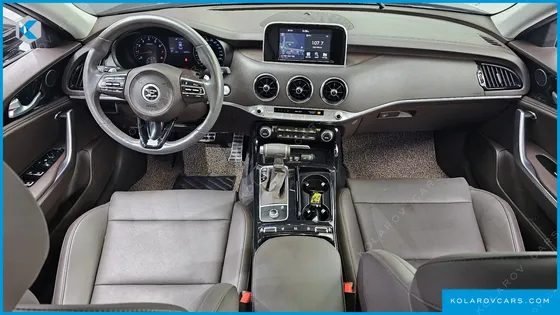 KIA STINGER 2.0 TURBO AWD