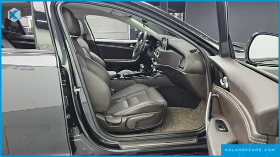KIA STINGER 2.0 TURBO AWD