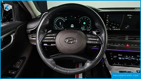 HYUNDAI GRANDEUR 3.0 LPI RENT CAR