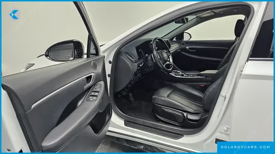HYUNDAI SONATA 2.0