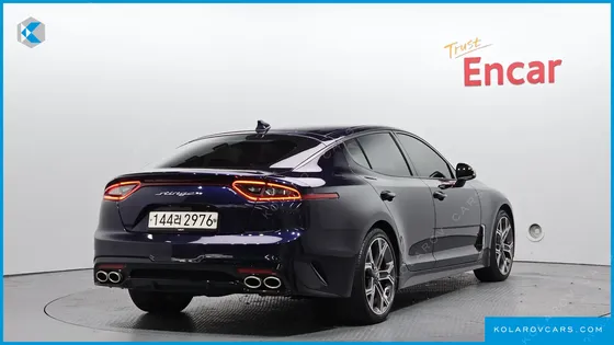 KIA STINGER 2.0 TURBO 2WD