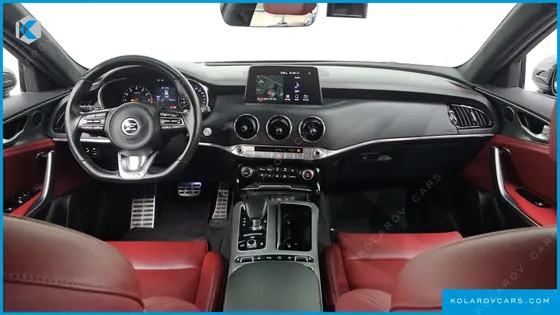KIA STINGER 2.0 TURBO 2WD