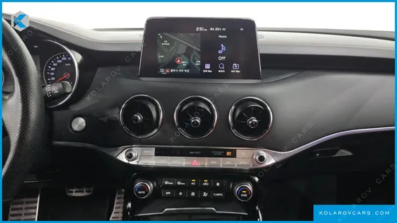 KIA STINGER 2.0 TURBO 2WD