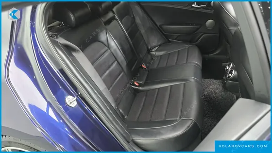 KIA STINGER 2.0 TURBO 2WD