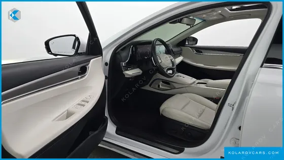 HYUNDAI GRANDEUR 2.5
