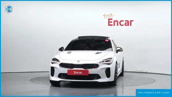 KIA STINGER 3.3 TURBO AWD