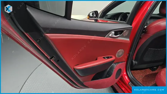 KIA STINGER 3.3 TURBO AWD