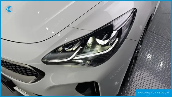 KIA STINGER 2.0 TURBO 2WD