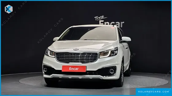 KIA CARNIVAL 9-SEATER PRESTIGE