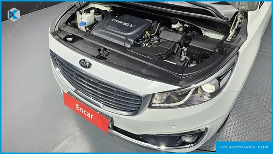 KIA CARNIVAL 9-SEATER PRESTIGE