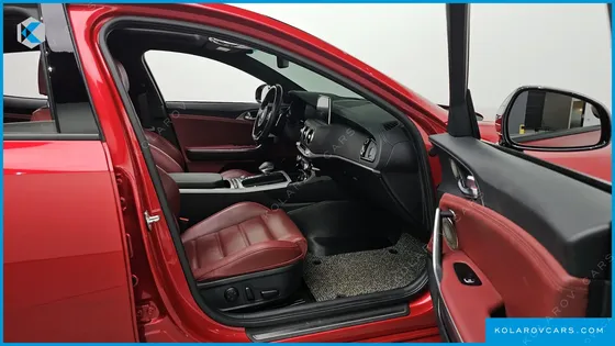KIA STINGER 3.3 TURBO AWD