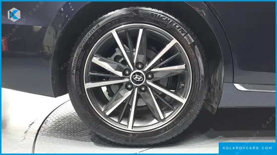 HYUNDAI GRANDEUR 2.5