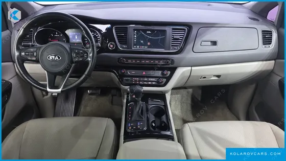 KIA CARNIVAL 9-SEATER PRESTIGE