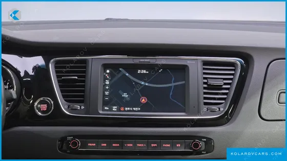 KIA CARNIVAL 9-SEATER PRESTIGE