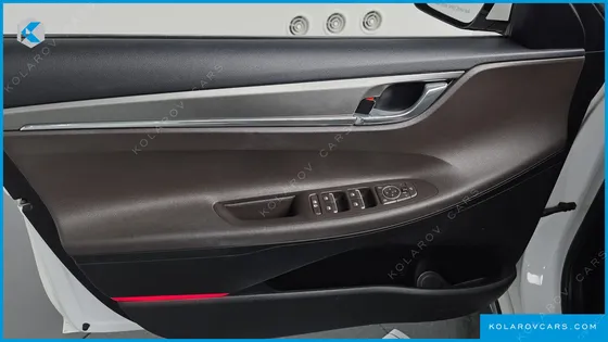 HYUNDAI GRANDEUR 3.0 LPI RENT CAR