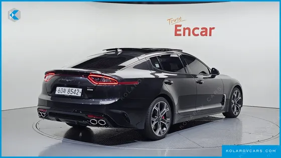 KIA STINGER 3.3 TURBO AWD