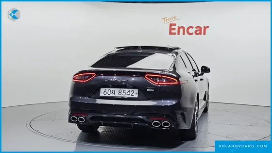 KIA STINGER 3.3 TURBO AWD