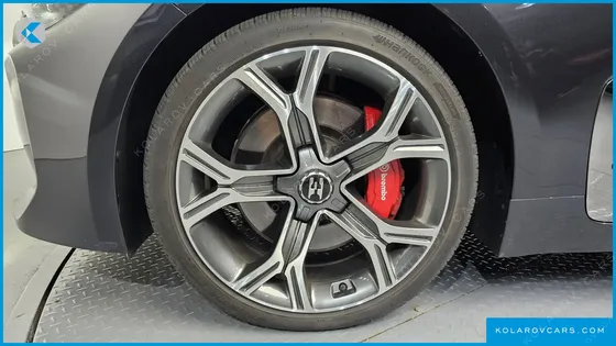 KIA STINGER 3.3 TURBO AWD