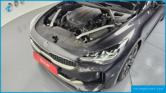 KIA STINGER 3.3 TURBO AWD