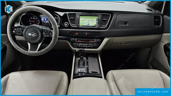 KIA CARNIVAL 9-SEATER PRESTIGE