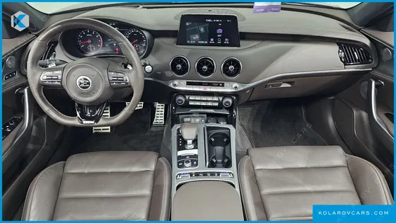 KIA STINGER 3.3 TURBO AWD