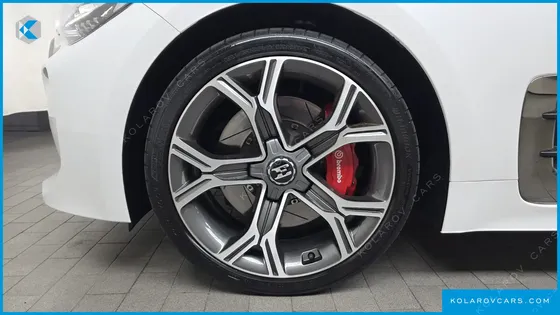 KIA STINGER 3.3 TURBO AWD