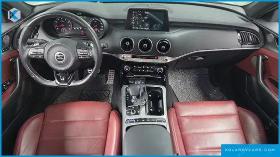 KIA STINGER 3.3 TURBO AWD