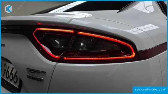 KIA STINGER 3.3 TURBO AWD