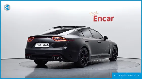 KIA STINGER 3.3 TURBO 2WD